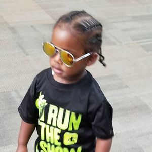 Meet your Posher, Suzzane